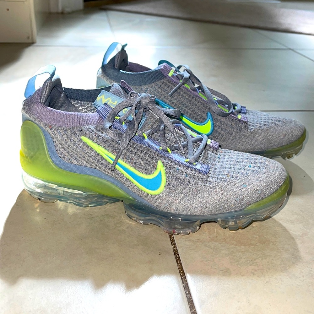 Nike Youth sneakers